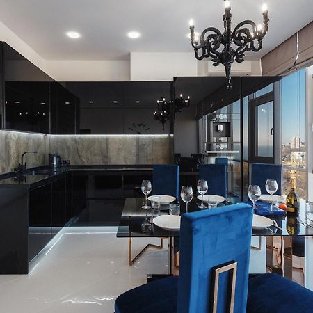 Royal Apartment Odessa Eksteriør bilde