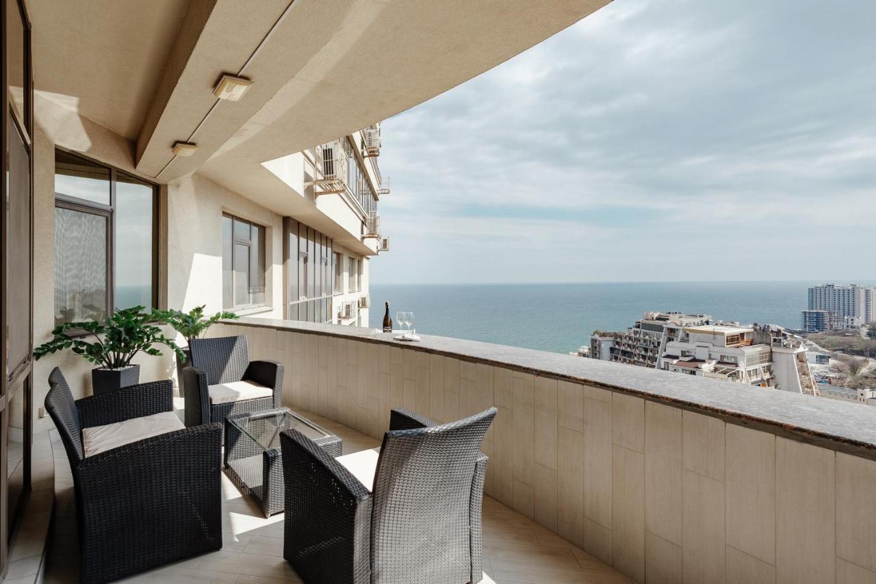 Royal Apartment Odessa Eksteriør bilde